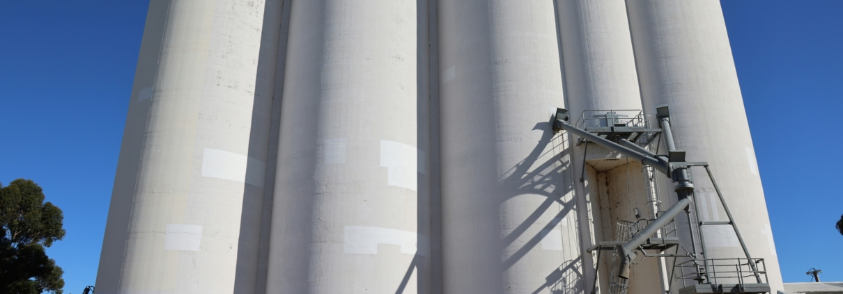 how to clean inside silos